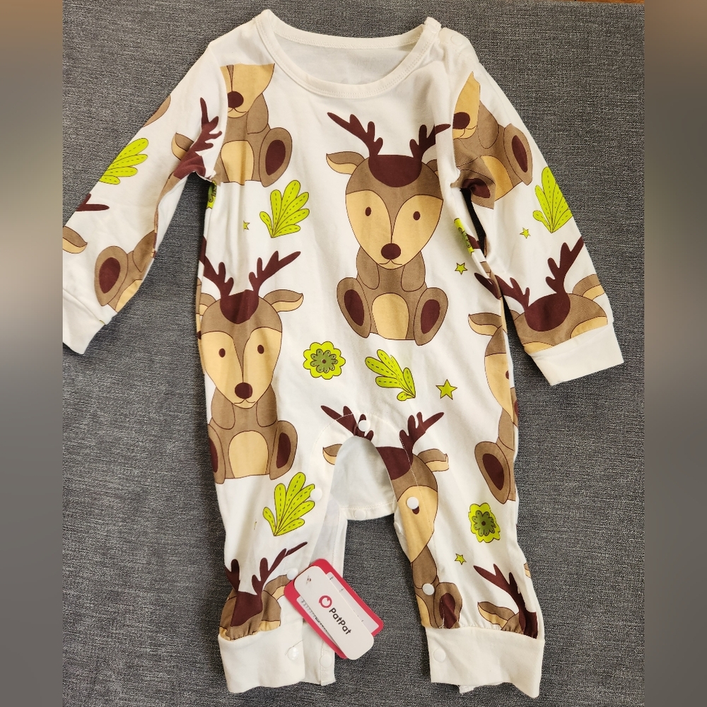 NWT 6TO9 MONTH DEER JUMPER BUTTON BOTTOM